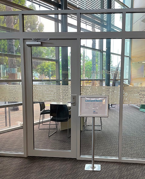 Picture of the entrance to the Leonard Room in Whangārei Central Library. 