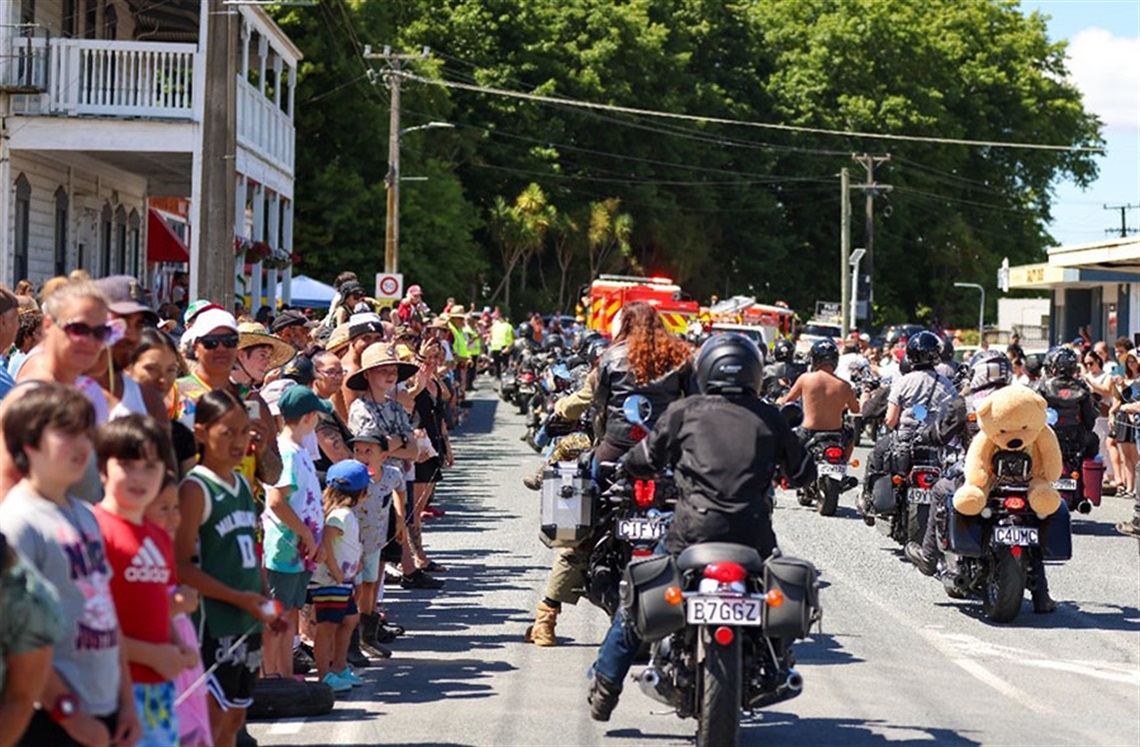 The Hikurangi Mountain Lions Club Trust brought festive cheer to town with support from a community grant for the Hikurangi Christmas Parade. 