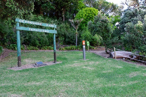 Signage for Devonshire Park at the start of the Tamaterau walkway. 