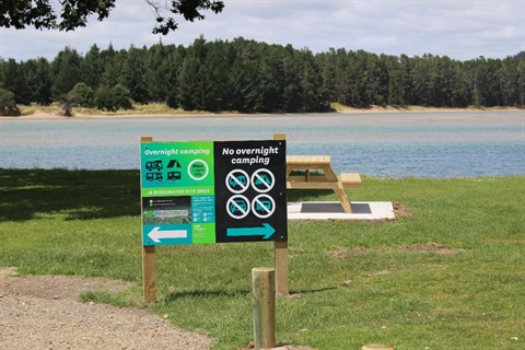 Image of a freedom camping sign for  Public Places Bylaws fees page.
